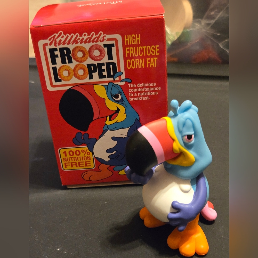 Poplife Froot Looped Toucan Collectible Figure By Ron English Cereal Killers